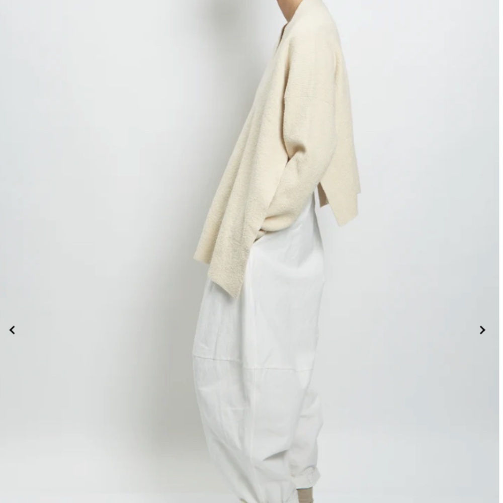 LAUREN MANOOGIAN Rib V Neck Pullover Boxy High Low Cropped Back Hem Iconic 2 M - Picture 2 of 16